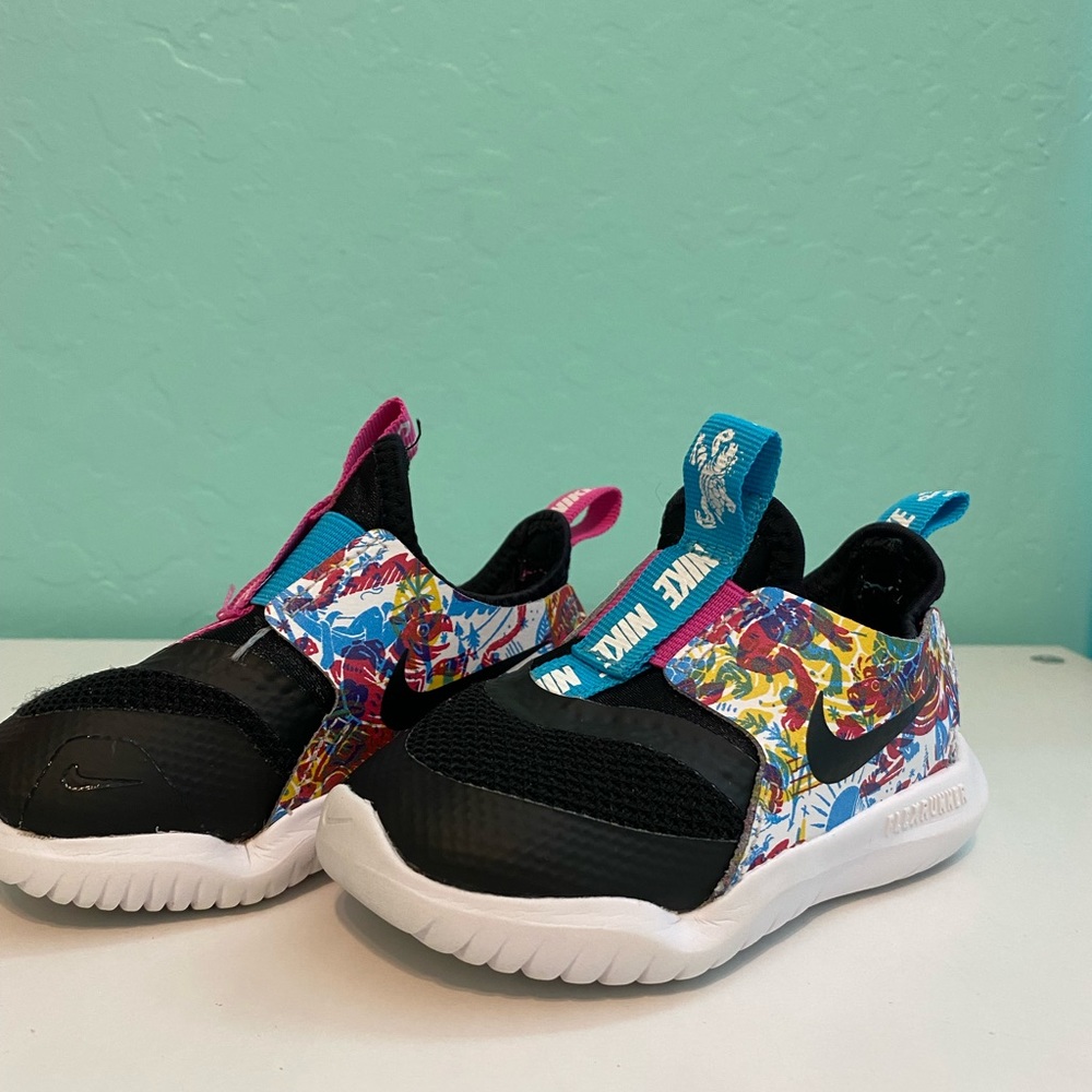 Nike flex runner. Toddler size 6